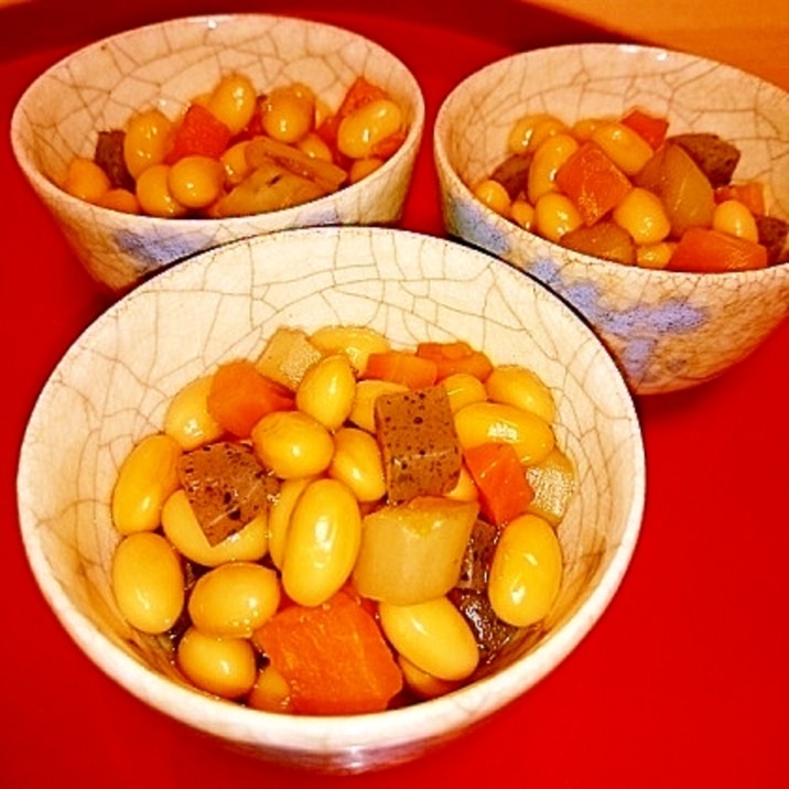 圧力鍋 加圧2分♪やさしい味の五目豆~お弁当にも~
